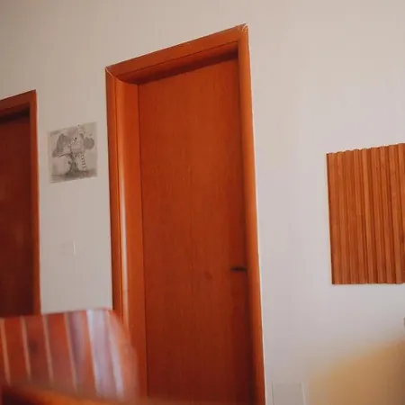 By Roni Affittacamere *