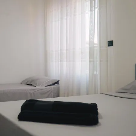 Affittacamere By Roni Durrës