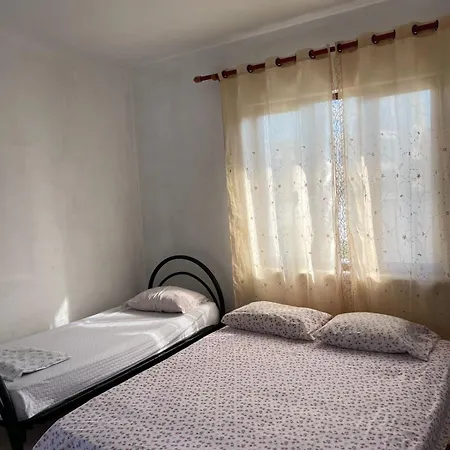 Guest house By Roni