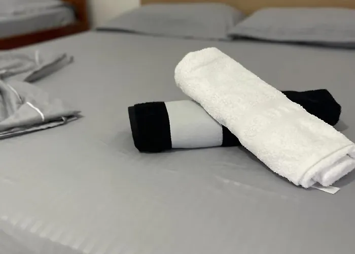 By Roni Maison d'hôtes *