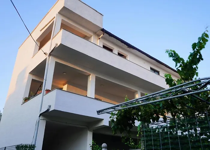 By Roni Maison d'hôtes Durrës